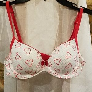 Victoria's Secret Body by Victoria Heart Bra